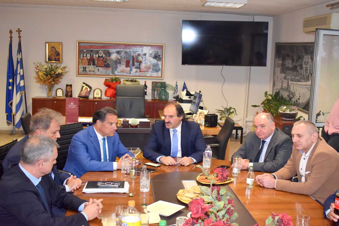 Επίσκεψη του Υπουργού Υγείας Άδωνι Γεωργιάδη στο γραφείο του Αντιπεριφερειάρχη της Π.Ε. Φλώρινας