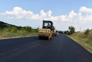 Ολοκληρώθηκαν οι εργασίες ασφαλτόστρωσης στον οικισμό της Ιτιάς και σε τμήματα του Οδικού Δικτύου Φλώρινας – Αμυνταίου από την Π.Ε. Φλώρινας