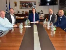 Συνάντηση του Αντιπεριφερειάρχη Π.Ε. Φλώρινας Αθανάσιου Τάσκα με τον Υπουργό Εξωτερικών Γιώργο Γεραπετρίτη και τον Υφυπουργό Πολιτισμού Ιάσωνα Φωτήλα στο Διοικητήριο της Π.Ε. Φλώρινας