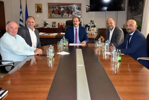 Συνάντηση του Αντιπεριφερειάρχη Π.Ε. Φλώρινας Αθανάσιου Τάσκα με τον Υπουργό Εξωτερικών Γιώργο Γεραπετρίτη και τον Υφυπουργό Πολιτισμού Ιάσωνα Φωτήλα στο Διοικητήριο της Π.Ε. Φλώρινας